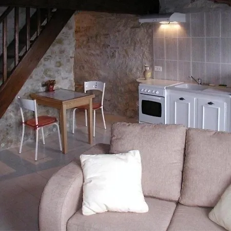 House Le Bernes 別荘 *